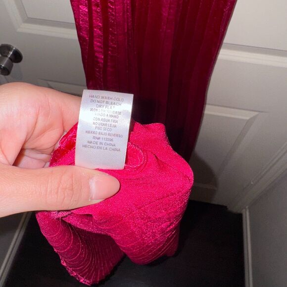 Vici Collection En Creme One Shoulder Satin Hot Pink Midi Dress Size M - Picture 6 of 6